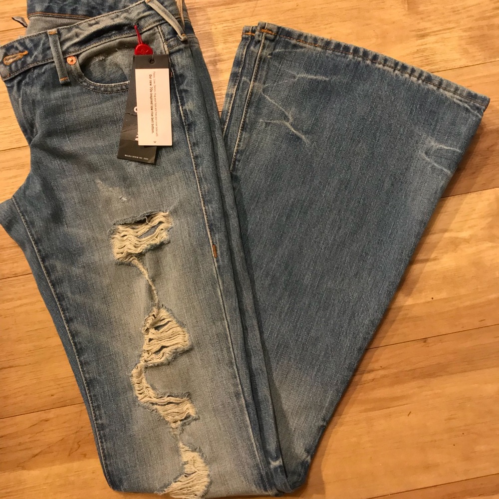 TRUE RELIGION brand new, low rise bell bottoms